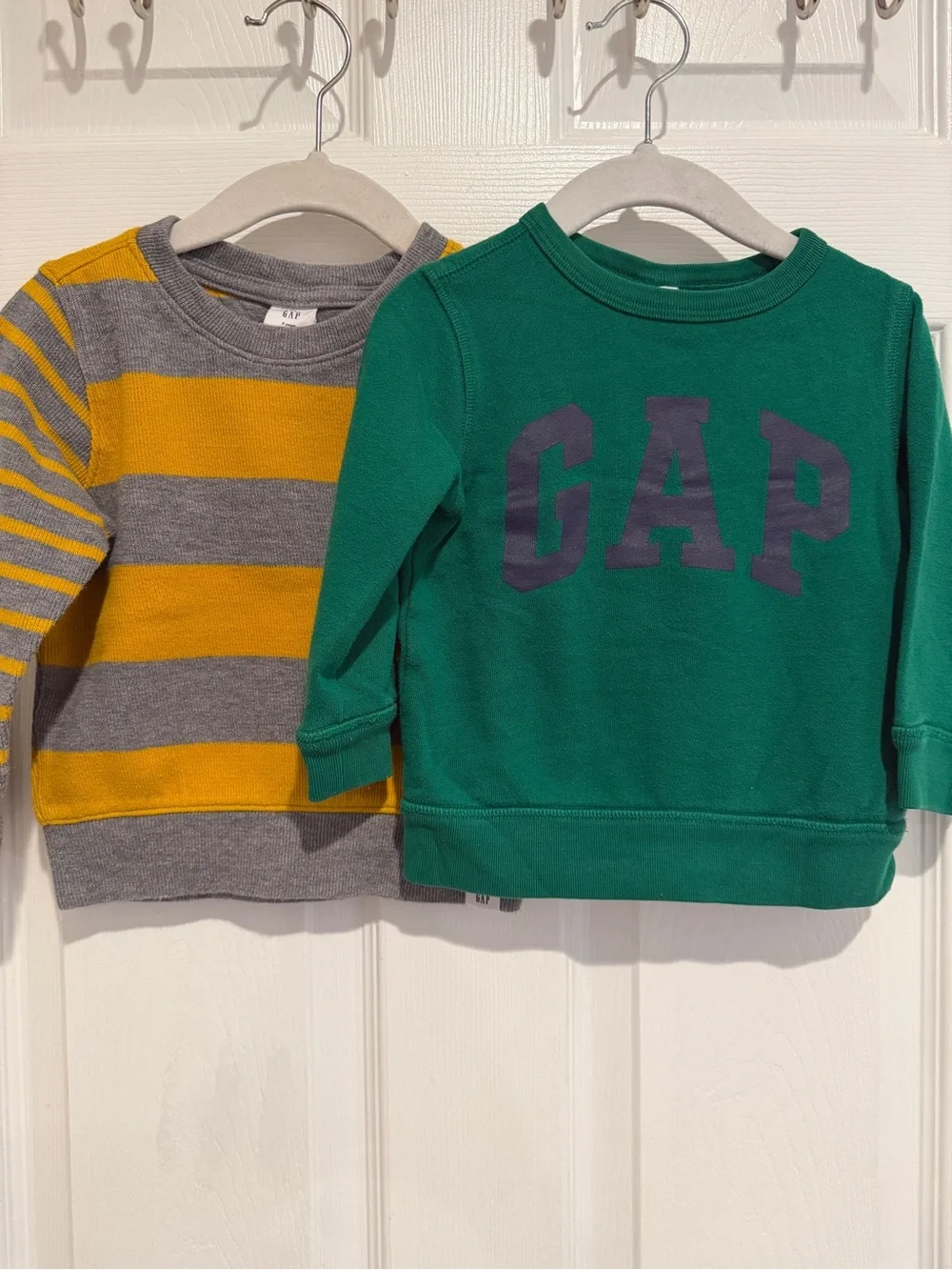 Baby Gap Toddler Sweater Sweatshirt Bundle 2 Years 2T Green Logo Gray Yellow